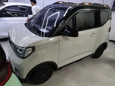 Wuling MINIEV