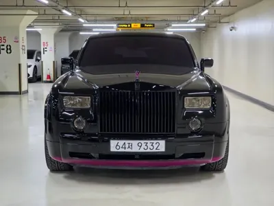 Rolls-Royce Phantom