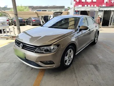 Volkswagen Lamando