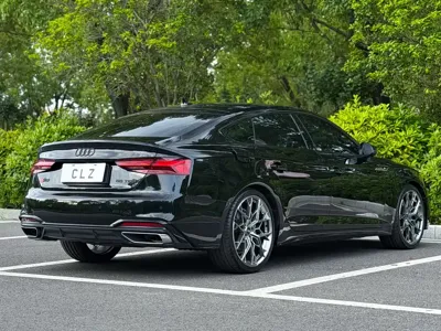 Audi A5 (Import)