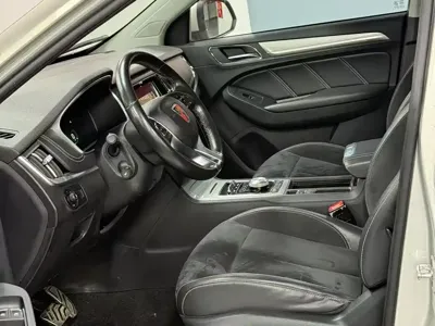 Roewe RX5 New Energy