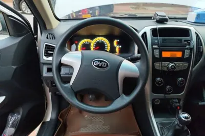 BYD F3