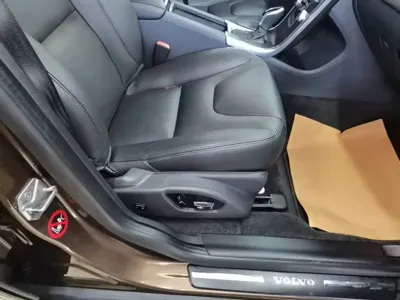 Volvo XC60 (Import)