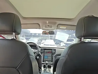 Roewe RX5