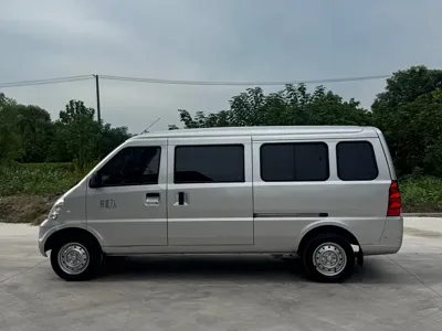 Wuling Rongguang EV