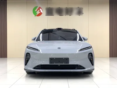 Nio ET5