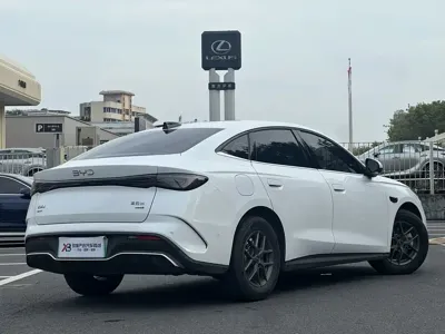 BYD 海豹06