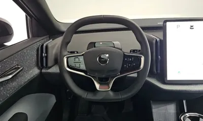 Volvo EX30