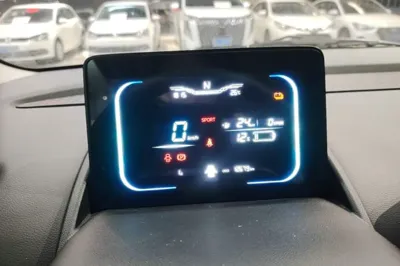 CHANGAN NEVO Lumin