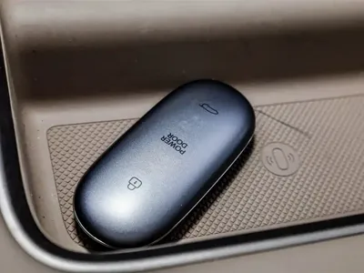 Li Auto Li MEGA