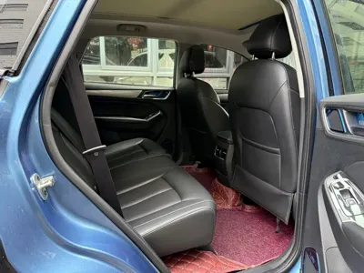 Roewe RX5