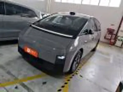 Li Auto Li MEGA