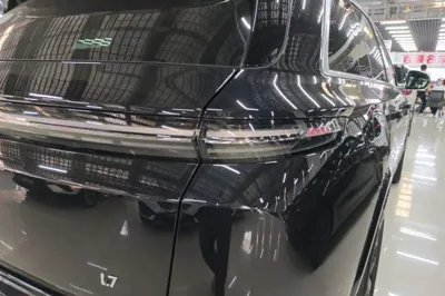 Li Auto L7