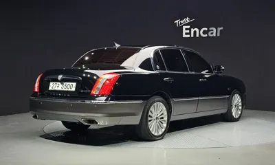 Kia Opirus