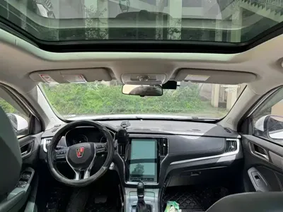 Roewe RX5