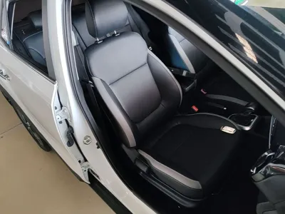 Kia kx1 Stonic