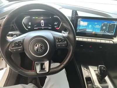 MG MG5