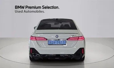 BMW i5