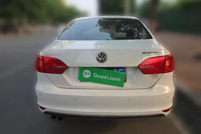 Volkswagen Sagitar
