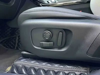 Land Rover Velar