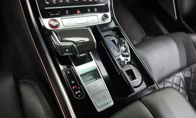 Audi S8