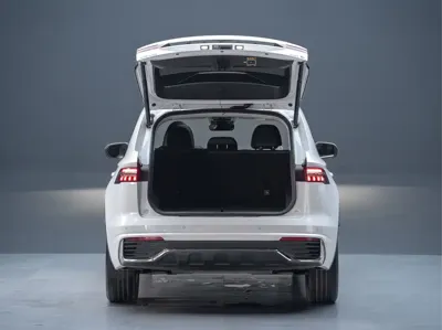 Geely Xingyue L