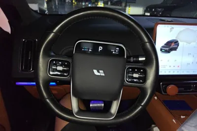 Li Auto L9