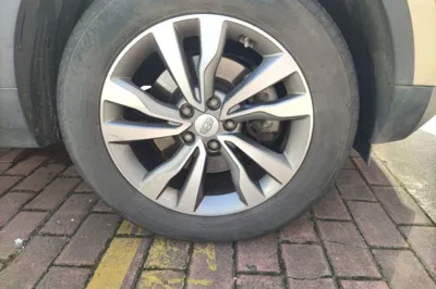 Geely Auto Emgrand X7 Sport