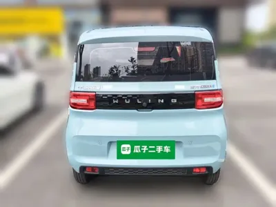 Wuling MINIEV