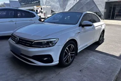 Volkswagen Lamando