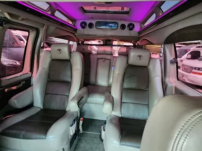 Chevrolet Express Van