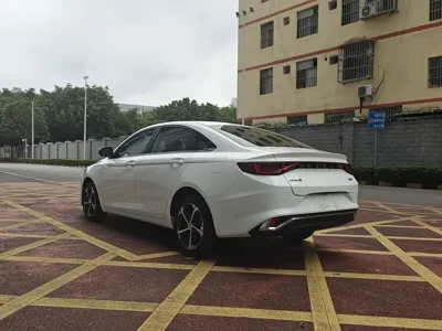 Geely Emgrand L