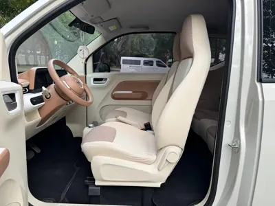 Wuling MINIEV