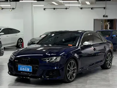 Audi S4