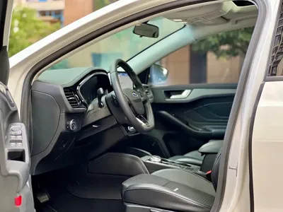 Ford Focus Active