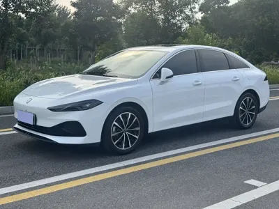 Roewe D7