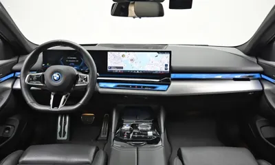 BMW i5
