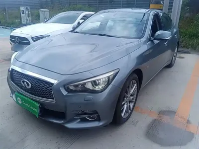 Infiniti Q50L
