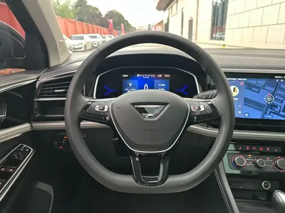 Jetta VS7