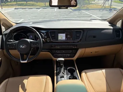 Kia Canival