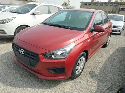 Hyundai Verna