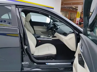 Cadillac CT4
