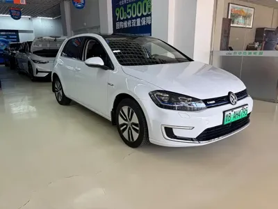 Volkswagen Golf EV