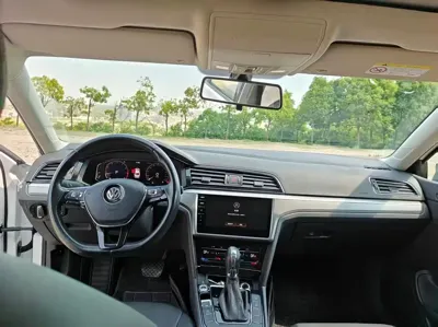 Volkswagen Lamando