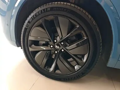 Li Auto Li L9