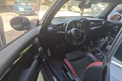MINI JCW