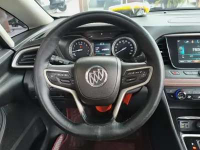 Buick GL6