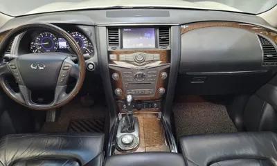Infiniti QX