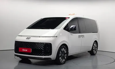 Hyundai Staria
