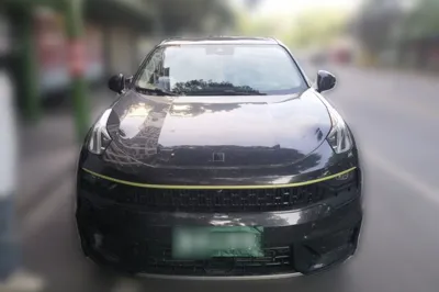 Lynk & Co 05